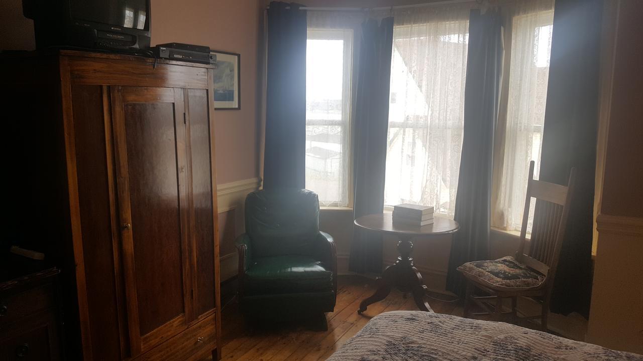 The Thorndyke Hotel Grand Bank Экстерьер фото